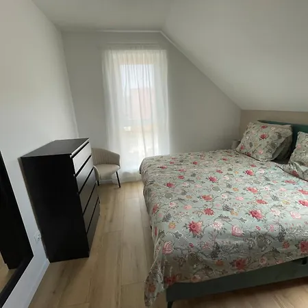 Villapark Libella Casa de Férias Vonyarcvashegy